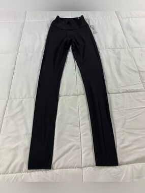 New VSX elevate leggings size S